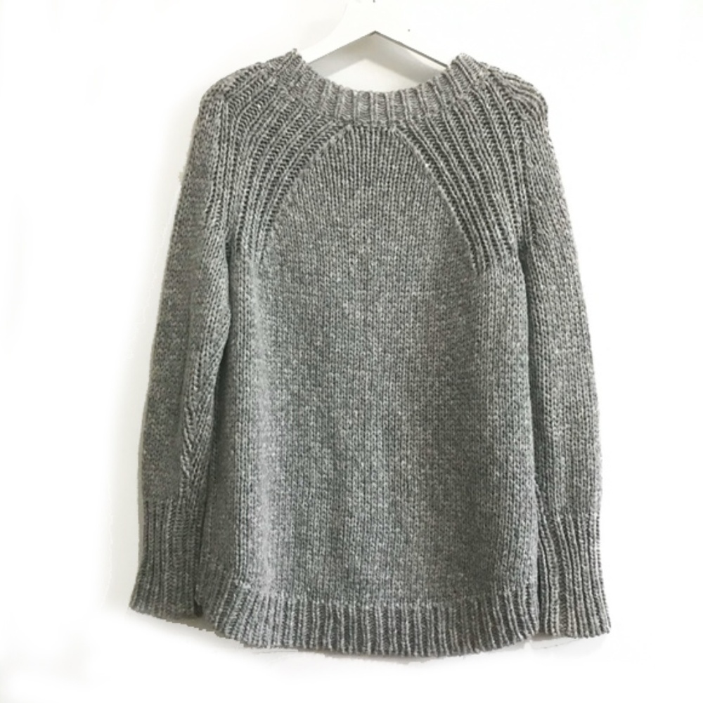 Ann Taylor chunky gray sweater, size M - Picture 2 of 6